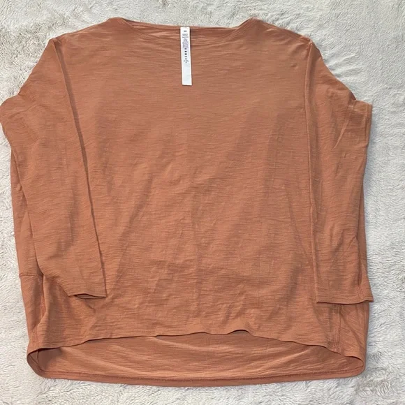 Lululemon Back in Action Long Sleeve Shirt NWOT - Picture 9 of 11